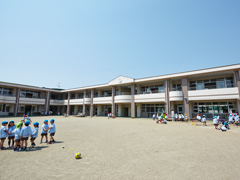 学校法人 菅原学園（幼稚園）５